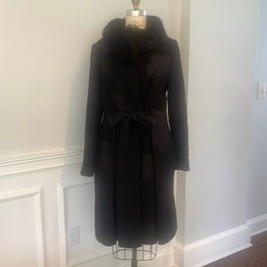 Coat cashmere with fox fur collar